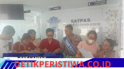Pelayanan Humanis Personil Sat Lantas Berikan Arahan, kepada Setiap Pemohon SIM dengan Santun dan Ramah