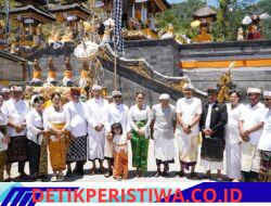 Kapolres Karangasem Dampingi Wakapolda Bali, saat Menghadiri Upacara Melaspas dan Pujawali di Pura Lempuyangan Madya