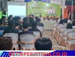 Dimomen Peringatan Maulid Nabi Muhammad SAW 1448 H/2026 M, Sat Narkoba Polres Jembrana Sosialisasikan Bahaya Narkoba kepada Masyarakat Tegal Badeng Barat 
