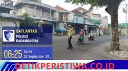 Dengan Sepenuh Hati Personil Sat Lantas Lakukan Gatur Pagi di Depan Madrasah Aliyah Negeri Amlapura