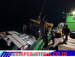 Posal Kijang Respons Cepat Evakuasi KM Alferro yang Kandas di Perairan Mangkil Kecil