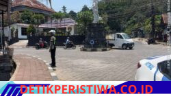 Jaga Kamseltibcarlantas, Satlantas Polres Karangasem Intensifkan Patroli Dialogis di Jalan Kartini Amlapura