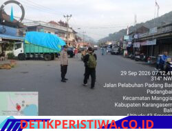 Pastikan Kelancaran Arus Lalulintas, Personel Polsek Kawasan Pelabuhan Padangbai Lakukan Gatur Pagi di Sejumlah Titik Rawan