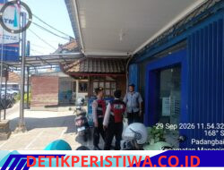 Perkuat Sinergi dengan Masyarakat, Personil Polsek Padangbai Gelar Patroli Dialogis di Sejumlah Titik Strategis 