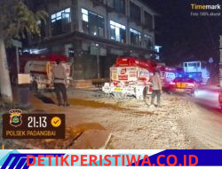 Berikan Rasa Aman dan Nyaman kepada Masyarakat, Personil Polsek Padangbai Intensifkan Giat Blue Light Patrol 