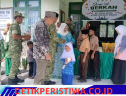Jum’at Berkah Koramil 09/Ketol, TNI Peduli Warga Kurang Mampu dan Santuni Anak Yatim