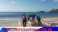 Bentuk Kepedulian dan Solidaritas Satuan Polairud Polres Karangasem,  Bantu Warga Nelayan Dorong Jukung
