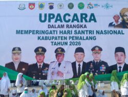 Sambut Hari Santri Nasional 2026, Pemkab Pemalang Bersama Forkopimda, TNI-POLRI Gelar Upacara Peringatan di Alun-Alun