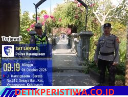 Pastikan Pengunjung Merasa Aman,  Sat Lantas Polres Karangasem Berikan Pengamanan di Kawasan Obyek Wisata Taman Sukasada Ujung