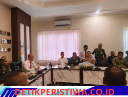 Kasat Reskrim Polres Oku Timur Pimpin Silahturahmi Hut Tni Ke-81 Di Puslatpur Oku Timur