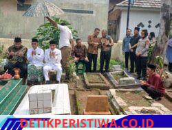 Kapolri Baru Jendral Suyudi Ario Seto, Ziarah ke Makam Leluhur