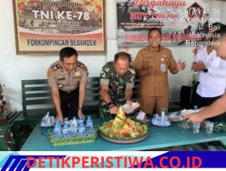 Perkuat Sinergitas, Polsek dan Camat Bebandem Beri Kejutan HUT TNI ke-81 di Koramil 1623-07