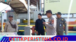 Jaga Kondusivitas Bali, Personel Polsek Padangbai Perketat Pemeriksaan Pintu Gerbang Bali Timur di Pelabuhan Padangbai