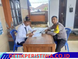 Bangun Komunikasi Bhabinkamtibmas Tangkup Sambangi Kantor Desa, Melalui Giat Cooling System