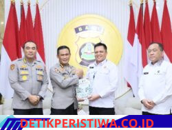 Mewakili Kapolda Bali, Irwasda Terima Penyerahan Hasil Penelitian PKDN Serdik Sespimti Dikreg ke-36