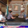 Perkuat Sinergi dalam Menjaga Situasi Kamtibmas, Kapolsek Sidemen Silaturahmi di Kediaman Tokoh Agama Bahas Piodalan di Pura Padmasana