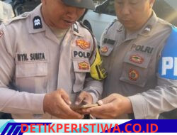 Cegah Personelnya Terlibat Judi Online dan Pinjaman Online, Polsek Sidemen Periksa Handphone Personelnya