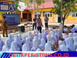 Polres Aceh Timur Sosialisasikan SMA Kemala Taruna Bhayangkara, Bangkitkan Antusiasme Pelajar SMPN 1 Peureulak