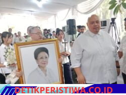 Martha Tilaar Dimakamkan di San Diego Hills