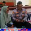 Polsek Peureulak Barat Bantu Warga Daftar Bantuan Sosial Pemerintah