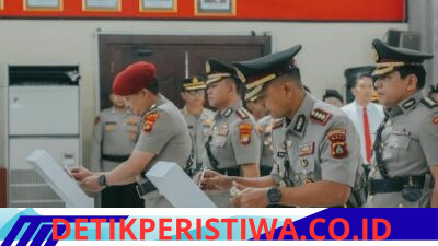 Dua Pejabat Polda Bali Berganti, Kapolda Pimpin Sertijab Kabid Labfor dan Kapolresta Denpasar