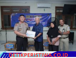 Peringati Hari Jadi ke-75 Humas Polri, Divhumas Polri Gelar Bakti Sosial untuk Lansia dan Anak Yatim