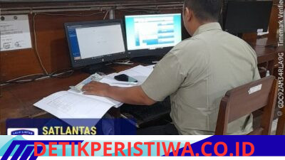 Tingkatkan Kualitas Layanan Publik, Sat Lantas Polres Karangasem Serahkan STNK Baru Secara Cepat, Ramah dan Transparan 