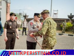 Tegaskan Sinergi TNI-Polri, Kapolda Bali Sambut Kedatangan Pangdam IX/Udayana Baru di Base Ops Bandara I Gusti Ngurah Rai