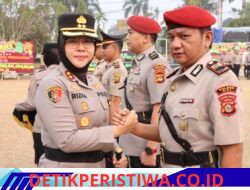Polres Ogan Ilir Gelar Sertijab Kasat Resnarkoba dan Kapolsek Pemulutan, Kapolres Tekankan Profesionalisme Dalam Bertugas