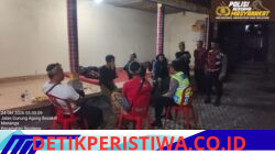 Melalui Program Subuh Keliling, Personil Polsek Rendang Pantau Situasi Wilayah dan Serap Aspirasi Warga Sampaikan Himbauan Kamtibmas