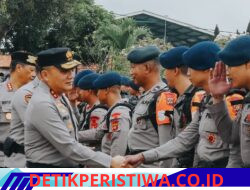 Atasi Karhutla di Kalimantan Selatan, Kapolda Bali Lepas 100 Personel Brimob BKO 