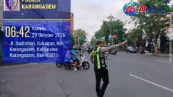 Cegah Kemacetan, Personel Sat Lantas Polres Karangasem Intensifkan Gatur Lalin di Simpang 3 Pesagi