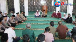 Bangun Keharmonisan dengan Masyarakat, Wakapolres Karangasem Hadir Menyapa Jama’ah Masjid Ar-Rahman Melalui Program Jum’at Keliling