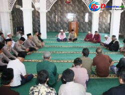 Bangun Keharmonisan dengan Masyarakat, Wakapolres Karangasem Hadir Menyapa Jama’ah Masjid Ar-Rahman Melalui Program Jum’at Keliling