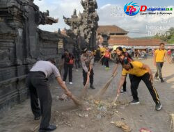 Ciptakan Lingkungan Bersih Asri dan Hijau, Polsek Bebandeng Bersama Warga Gelar Aksi Bersih-bersih di Desa Bungaya