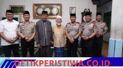 Jaga Banten Tetap Kondusif, Kapolda Pererat Hubungan dengan Dua Ulama Kharismatik Pandeglang