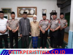 Jaga Banten Tetap Kondusif, Kapolda Pererat Hubungan dengan Dua Ulama Kharismatik Pandeglang